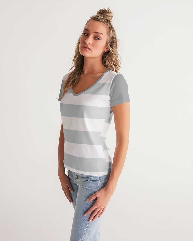 GW Ladies V-Neck Tee