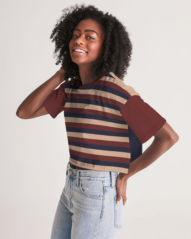 ADVENTURE Ladies Lounge Cropped Tee