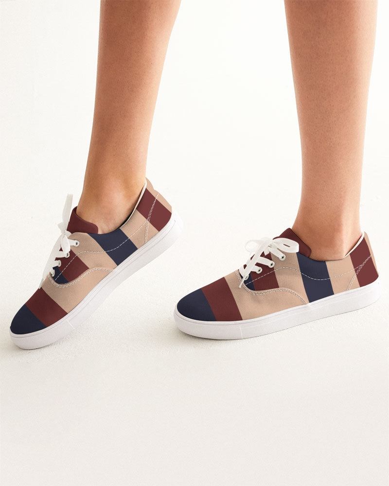 ADVENTURE Ladies Lace Up Canvas Shoe